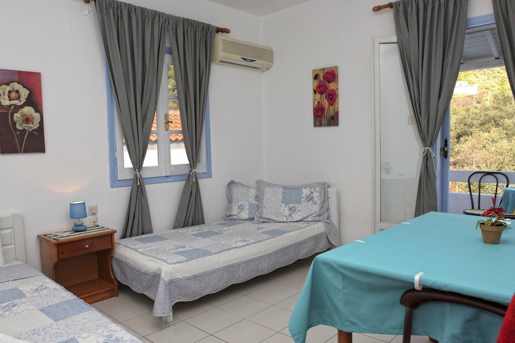 Panormos  Anastasia Studios & Apartments מראה חיצוני תמונה